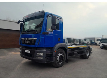 شاحنة ذات الخطاف MAN TGM 18.340