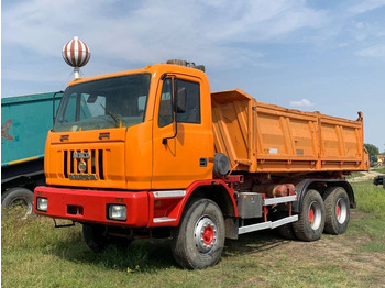 قلابات IVECO Astra