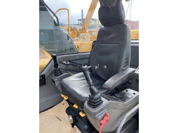 حفارات زحافة VOLVO EC210BLC