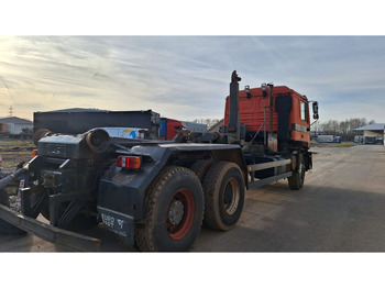 شاحنة ذات الخطاف MAN 26.272 K Abroller Blatt/Blatt 6x4: صور 2 شاحنة ذات الخطاف MAN 26.272 K Abroller Blatt/Blatt 6x4: صور 2