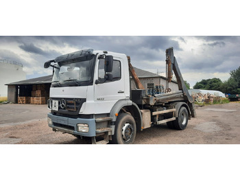 قلابات MERCEDES-BENZ