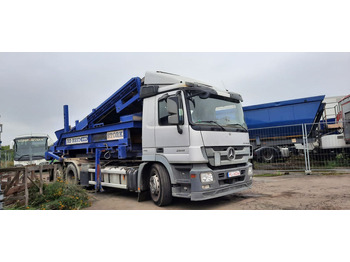 شاحنة ذات الخطاف MERCEDES-BENZ