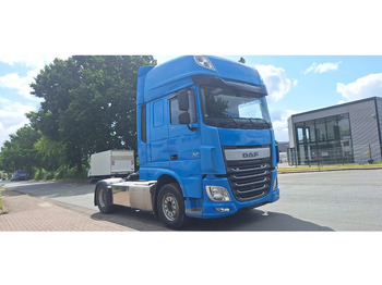 شاحنة جرار DAF XF 106 460