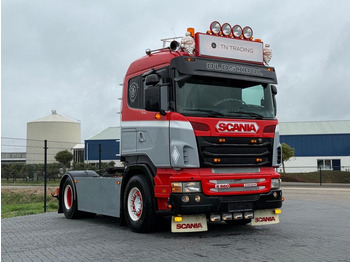 شاحنة جرار SCANIA R 560