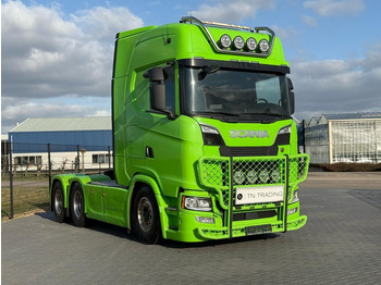 شاحنة جرار SCANIA S 730