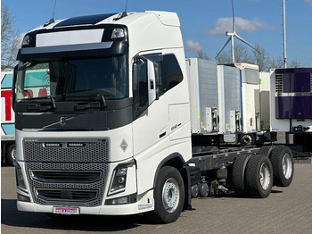 الشاسيه شاحنة VOLVO FH16 650