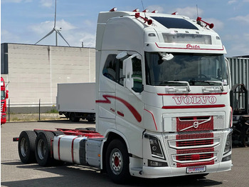 الشاسيه شاحنة Volvo FH 16.750 6x4 Globe XL Chassis Retarder 4.30 Wb Full Air: صور 2 الشاسيه شاحنة Volvo FH 16.750 6x4 Globe XL Chassis Retarder 4.30 Wb Full Air: صور 2
