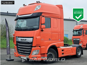 شاحنة جرار DAF XF 530