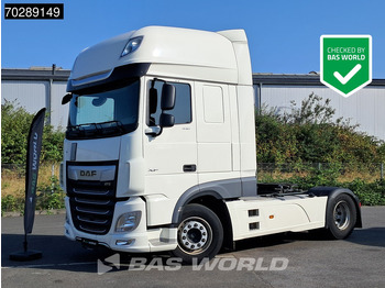 شاحنة جرار DAF XF 530