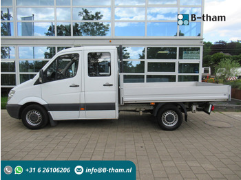 الشاحنات الصغيرة المسطحة MERCEDES-BENZ Sprinter 211