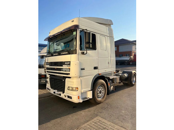 جرارات صالات المطارات