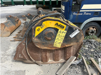 بكت MB Crusher BF 60.1: صور 3 بكت MB Crusher BF 60.1: صور 3