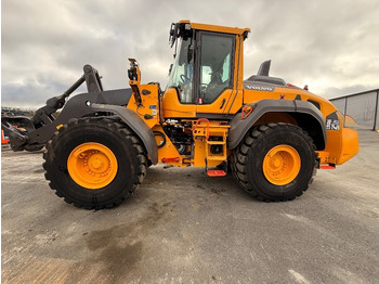 اللودر بعجل VOLVO L110H