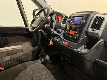 Interior photo 1: فان المدمجة Fiat Ducato 2.3 MultiJet L2H2 120 PK / Euro 6 / Airco / Camera / Cruise Control / Trekhaak / Navigatie / 3-Zits / 72.600 KM !!