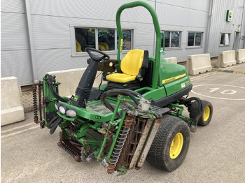 جزازة المروج JOHN DEERE 7700