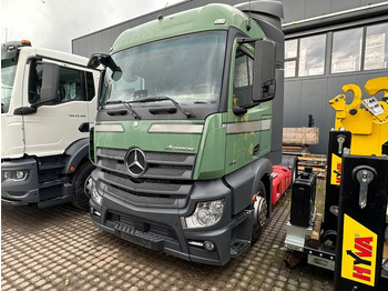 شاحنة جرار MERCEDES-BENZ