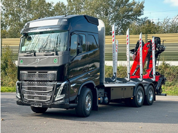 شاحنة قطع الأشجار VOLVO FH 540
