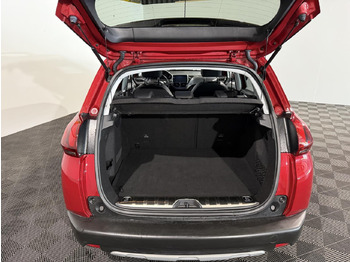 سيارة Peugeot 2008 1.2 PureTech Blue Lease Executive RF-108-N 141.645 km: صور 4