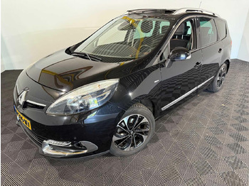 سيارة RENAULT