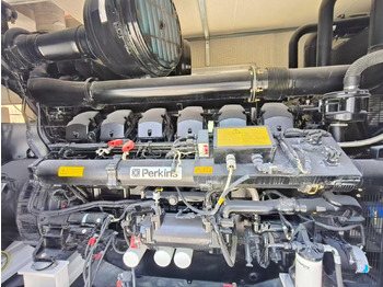مجموعة المولدات PERKINS