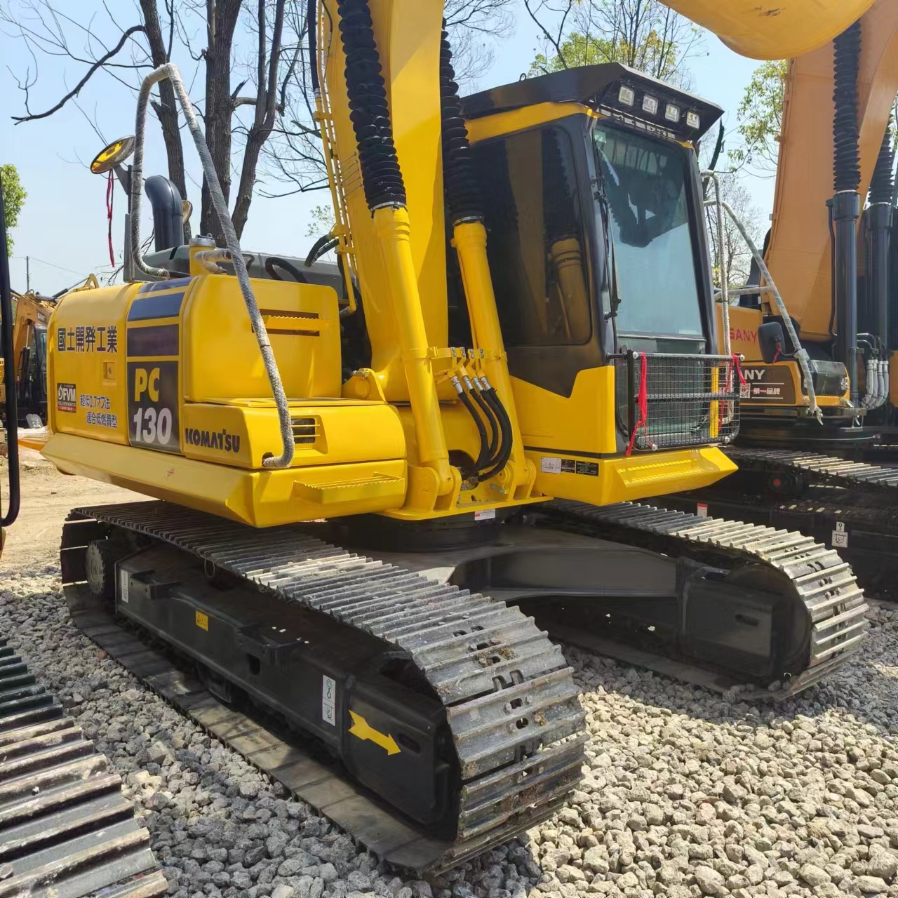 حفارات زحافة KOMATSU PC130: صور 4