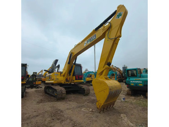حفارات زحافة KOMATSU PC220-8: صور 2 حفارات زحافة KOMATSU PC220-8: صور 2