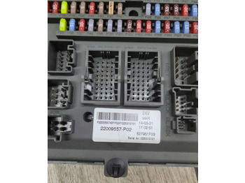 مصهر - شاحنة Renault TABLICA PŁYTA SKRZYNKA GAMA D WIDE VOLVO FE FL EURO 6 22009557   Renault: صور 3