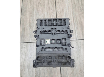 مصهر - شاحنة Renault TABLICA PŁYTA SKRZYNKA GAMA D WIDE VOLVO FE FL EURO 6 22009557   Renault: صور 2