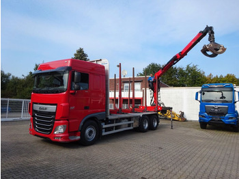 شاحنة قطع الأشجار DAF XF 510