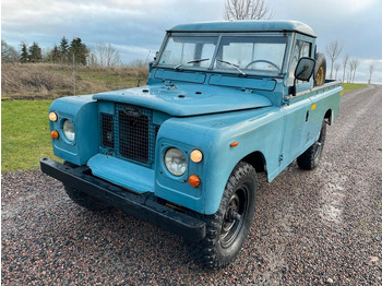 سيارة دفع رباعي LAND ROVER