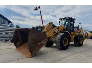 اللودر بعجل CATERPILLAR 950K