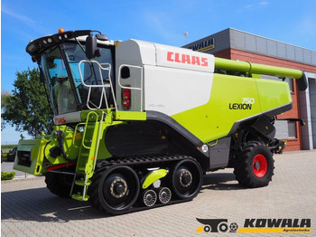 حصادة شاملة CLAAS Lexion 750