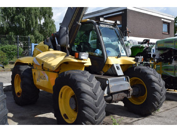 رافعة تلسكوبية NEW HOLLAND