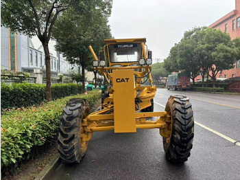 آلة تسوية الأرض Caterpillar 140H: صور 2 آلة تسوية الأرض Caterpillar 140H: صور 2