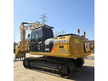 حفارات زحافة CATERPILLAR 320D