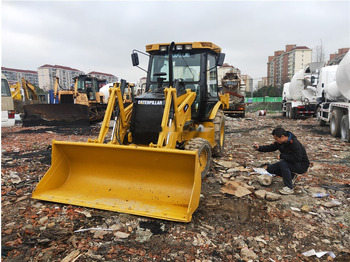 حفار متعدد الاستخدام CATERPILLAR 416E