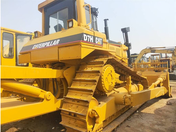 بلدوزر Caterpillar D7H: صور 2