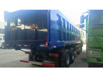 SINOTRUK HOWO 8x4 إيجار SINOTRUK HOWO 8x4: صور 2