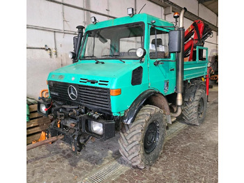 سيارة بلدية UNIMOG U1400
