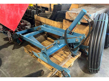 ال معدات حراثه IMANTS