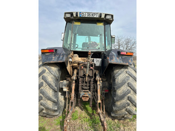 جرار Tractor agricol Massey Ferguson 3655: صور 3