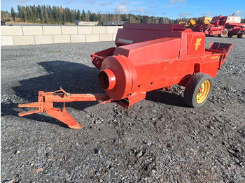 مكبس البالات المستطيله WELGER