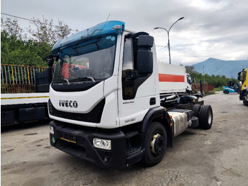شاحنة ذات الخطاف IVECO EuroCargo