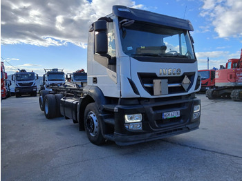 شاحنة ذات الخطاف IVECO Stralis