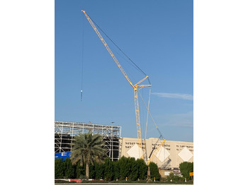 رافعة مجنزرة KOBELCO