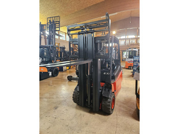 رافعة شوكية كهربائية LINDE E