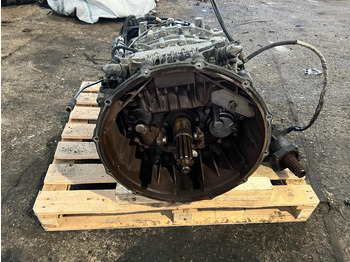 علبة التروس ZF