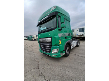 شاحنة جرار DAF XF 480