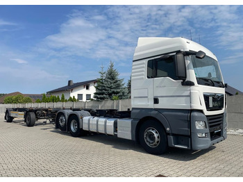 شاحنة جرار MAN TGX 26.460