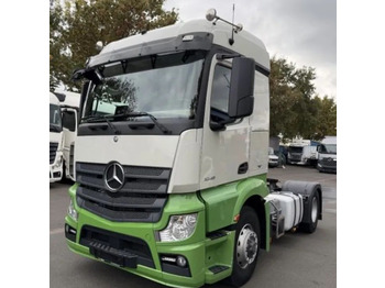شاحنة جرار MERCEDES-BENZ Actros 1848